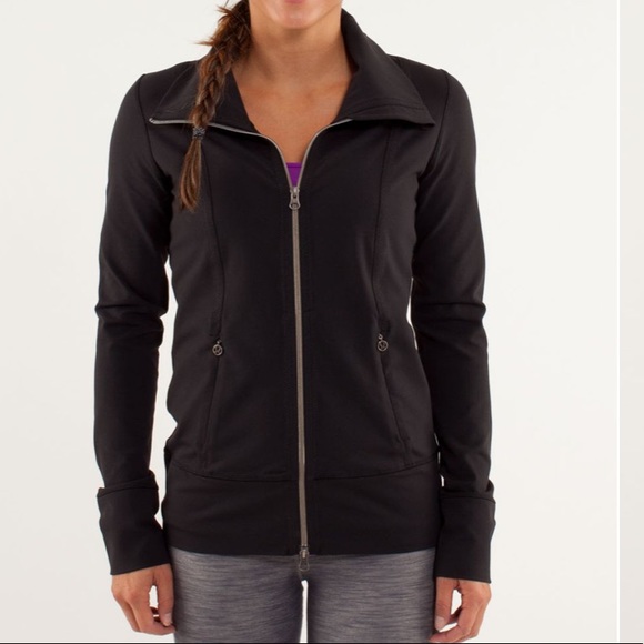 lululemon athletica Jackets & Blazers - Lululemon Daily Yoga Jacket Black Zip Up Size 4